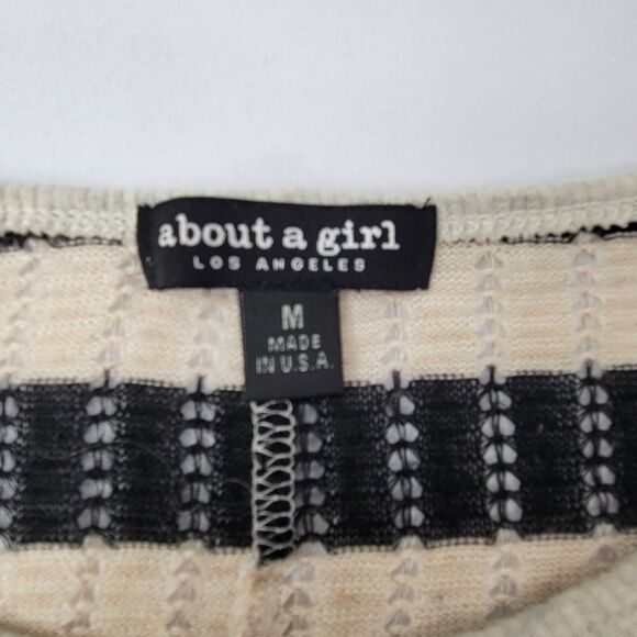 About A Girl vintage black oatmeal raglan knit top medium - Picture 4 of 8